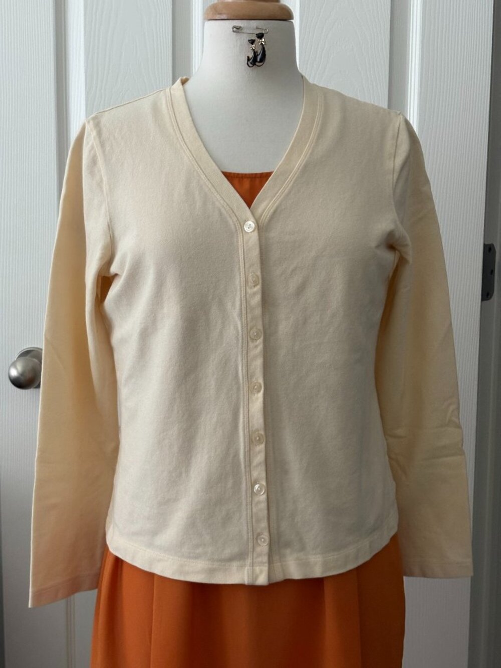 Eddie Bauer Long Sleeve Cotton Cardigan Sweater Pale Yellow M